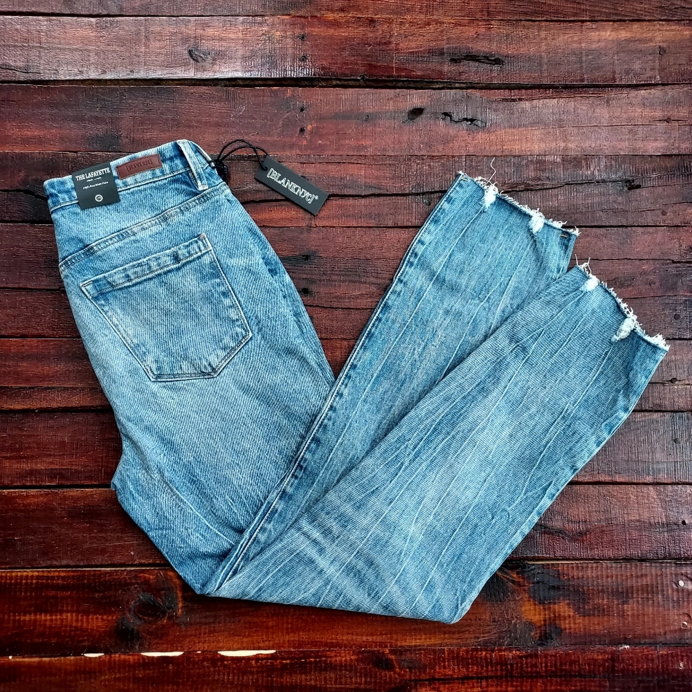 Blank NYC The Lafayette High Rise Wide Flare Jeans NWT Size 29